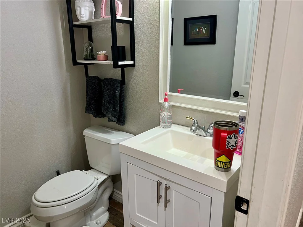 8928 Reining Spur, Las Vegas, NV 89143