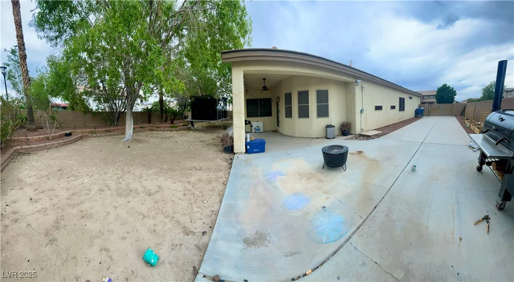8928 Reining Spur, Las Vegas, NV 89143