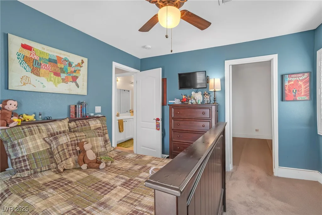 2021 Royal Gardens, North Las Vegas, NV 89084