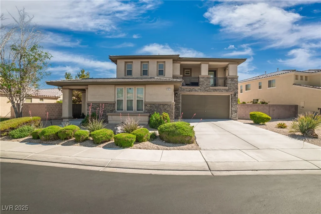 2021 Royal Gardens, North Las Vegas, NV 89084