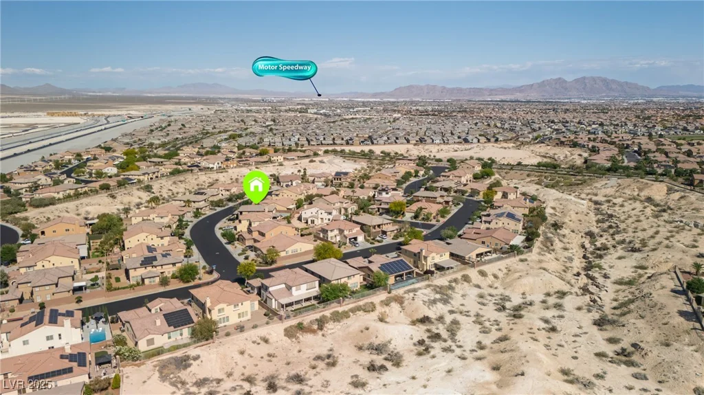 2021 Royal Gardens, North Las Vegas, NV 89084
