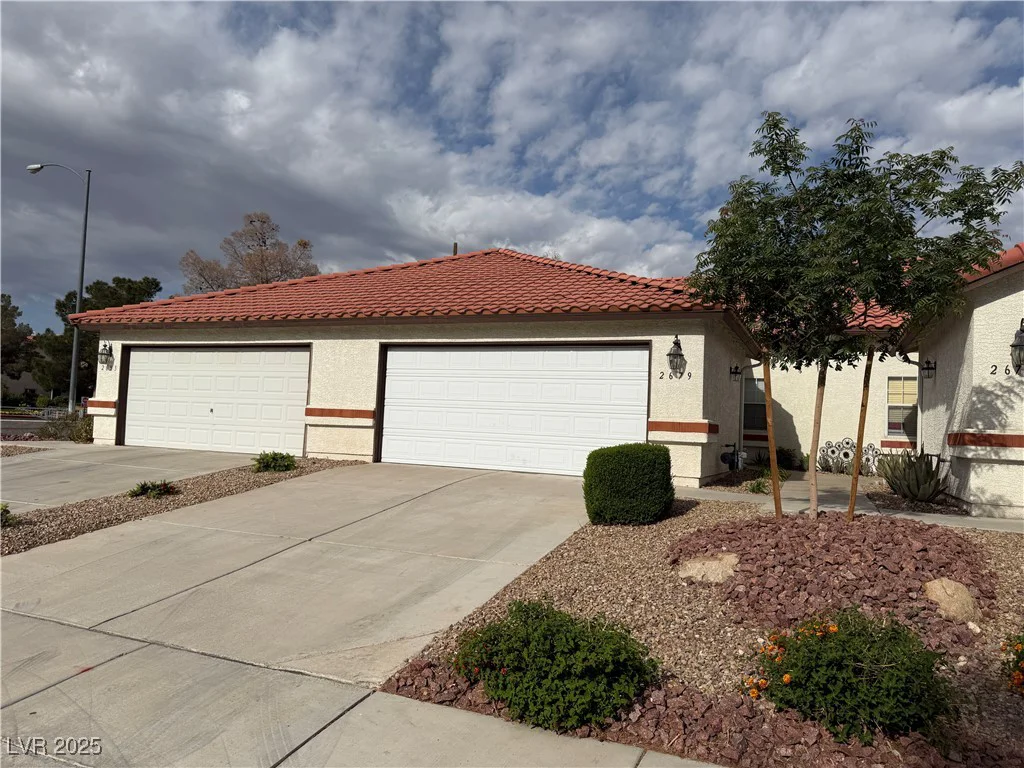 2679 Magic Moon, Las Vegas, NV 89146