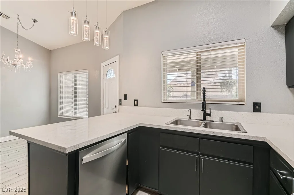 901 Clipper, Henderson, NV 89015