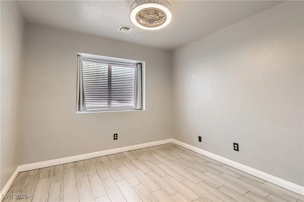 901 Clipper, Henderson, NV 89015