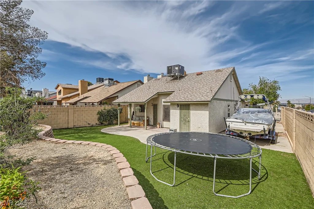 901 Clipper, Henderson, NV 89015