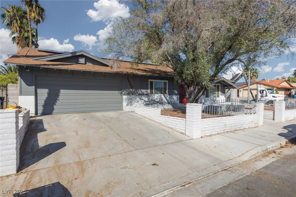 4509 Paseo Del Ray, Las Vegas, NV 89121