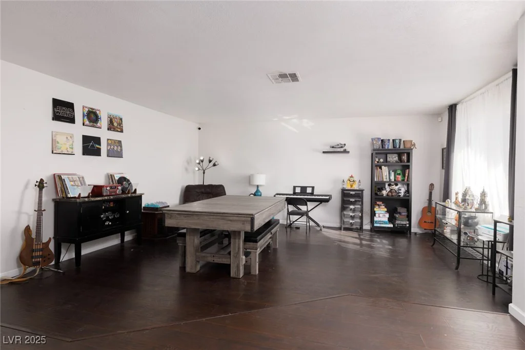 4509 Paseo Del Ray, Las Vegas, NV 89121