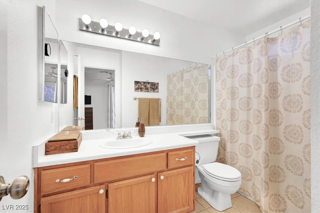 656 Thornewood, Las Vegas, NV 89123