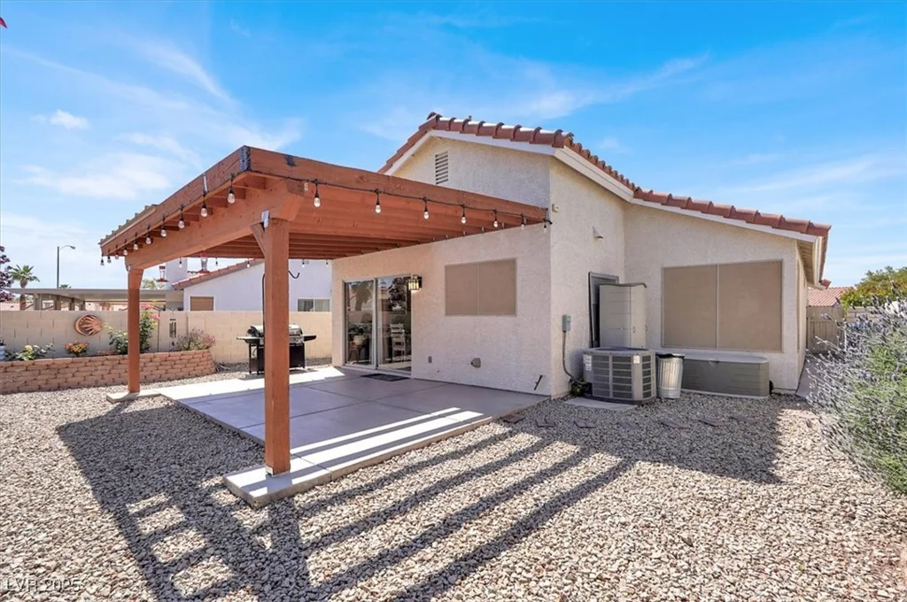 656 Thornewood, Las Vegas, NV 89123