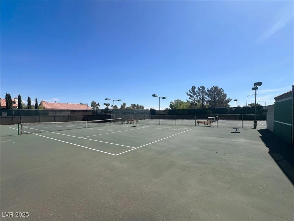 656 Thornewood, Las Vegas, NV 89123