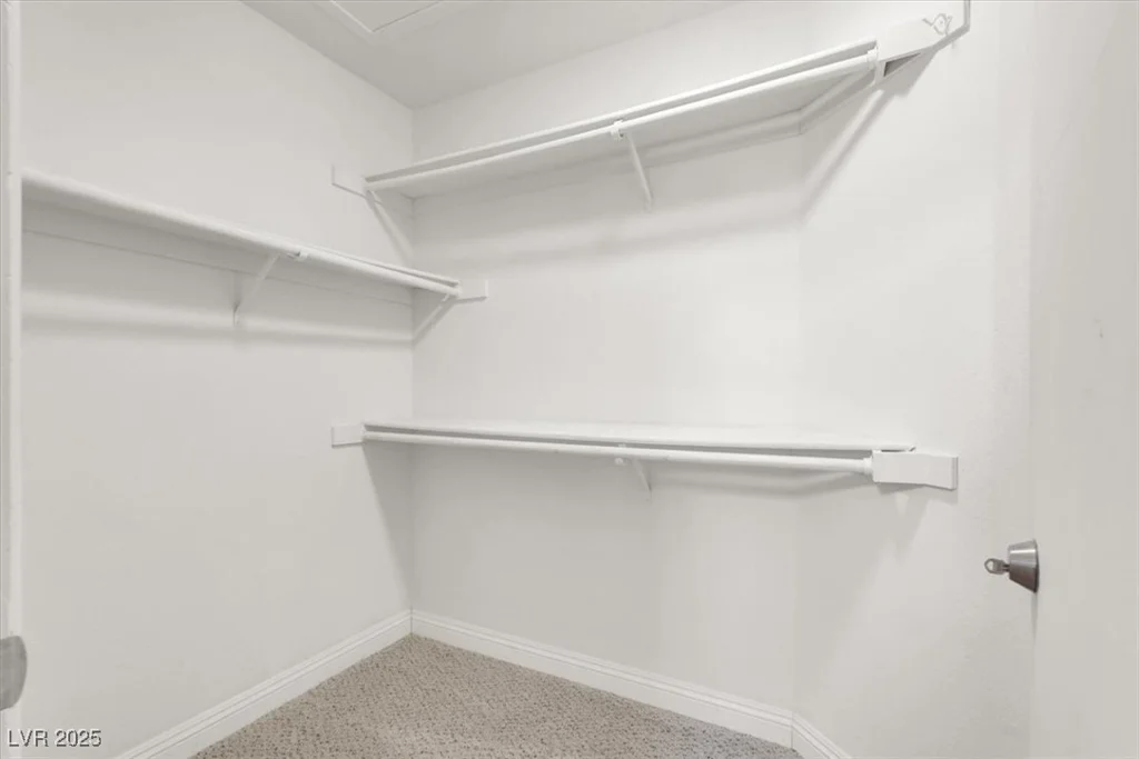 5762 Yerington, Las Vegas, NV 89110