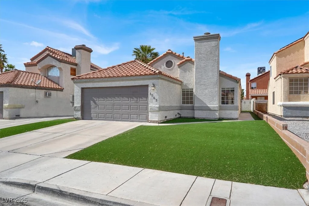 5762 Yerington, Las Vegas, NV 89110