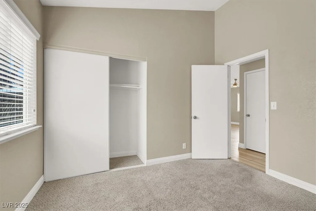 5762 Yerington, Las Vegas, NV 89110