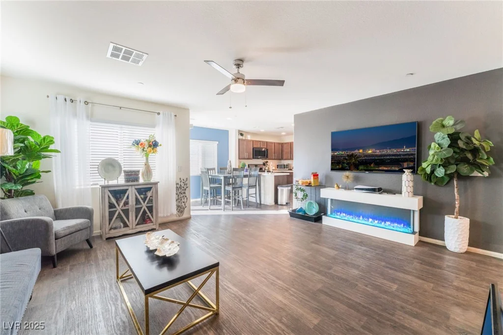 4129 Chamisa Cove, Las Vegas, NV 89115
