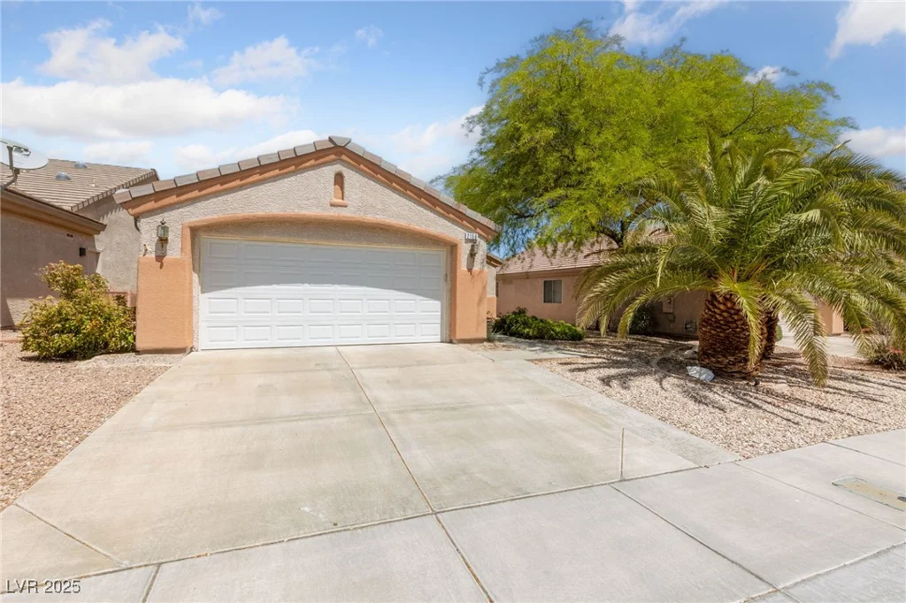 2156 Eagle Sticks, Henderson, NV 89012