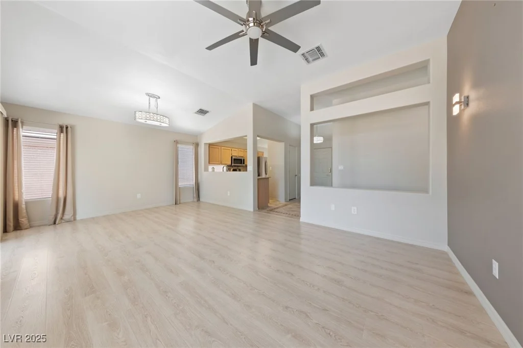 2156 Eagle Sticks, Henderson, NV 89012