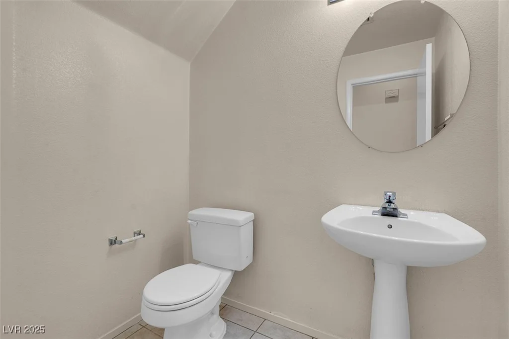 10630 Lunar Crest, Las Vegas, NV 89129