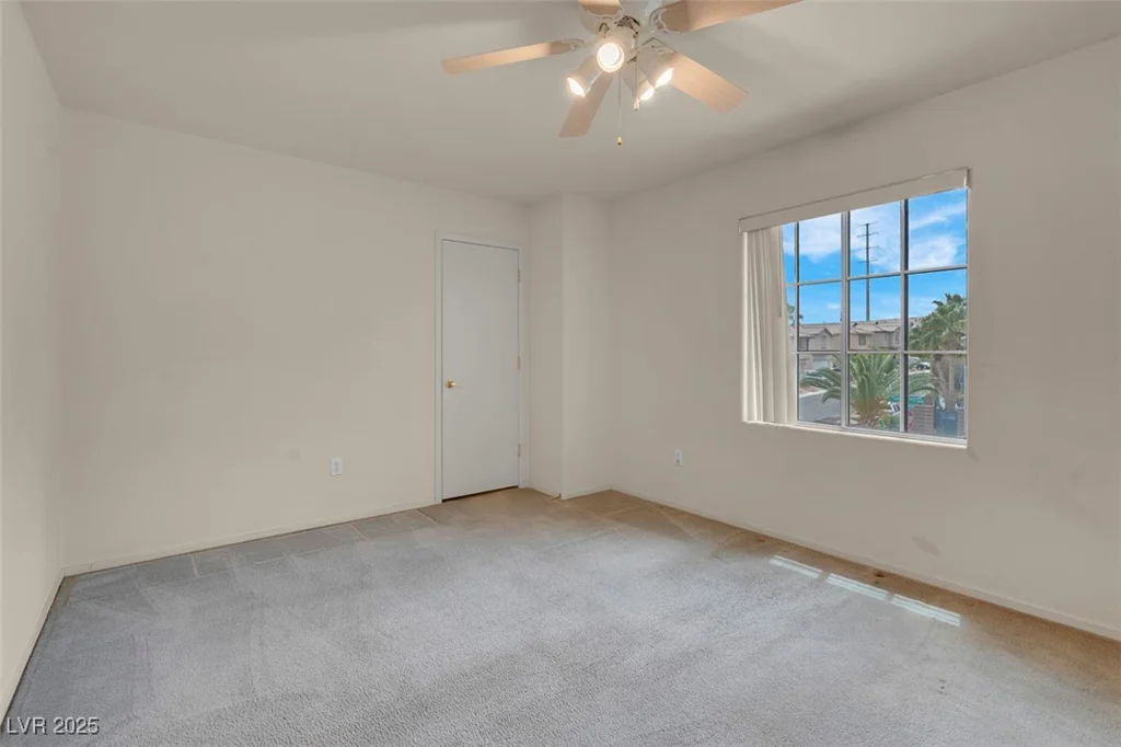 10630 Lunar Crest, Las Vegas, NV 89129