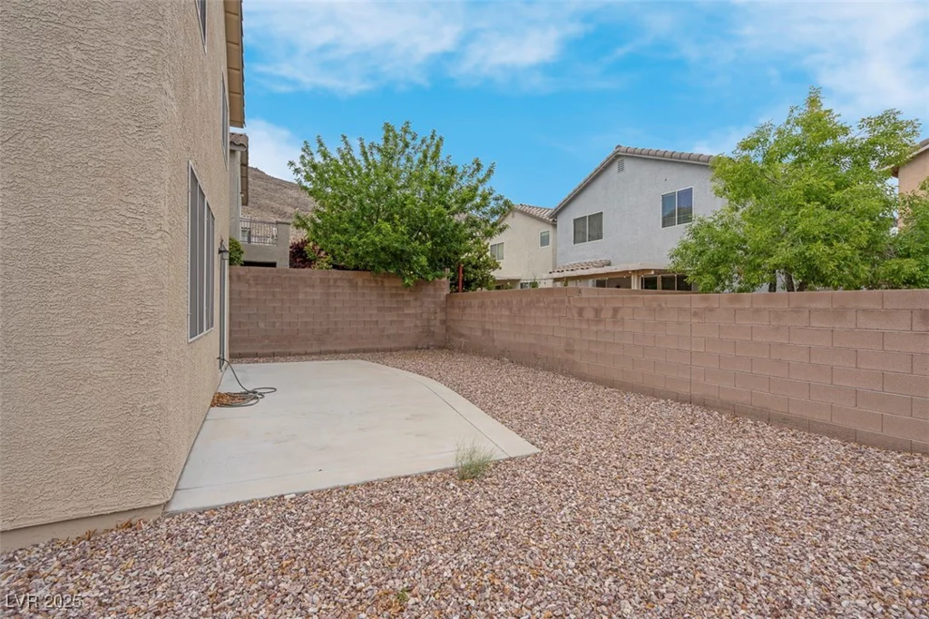 10630 Lunar Crest, Las Vegas, NV 89129