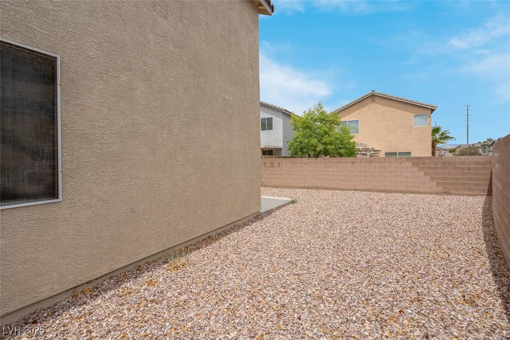 10630 Lunar Crest, Las Vegas, NV 89129