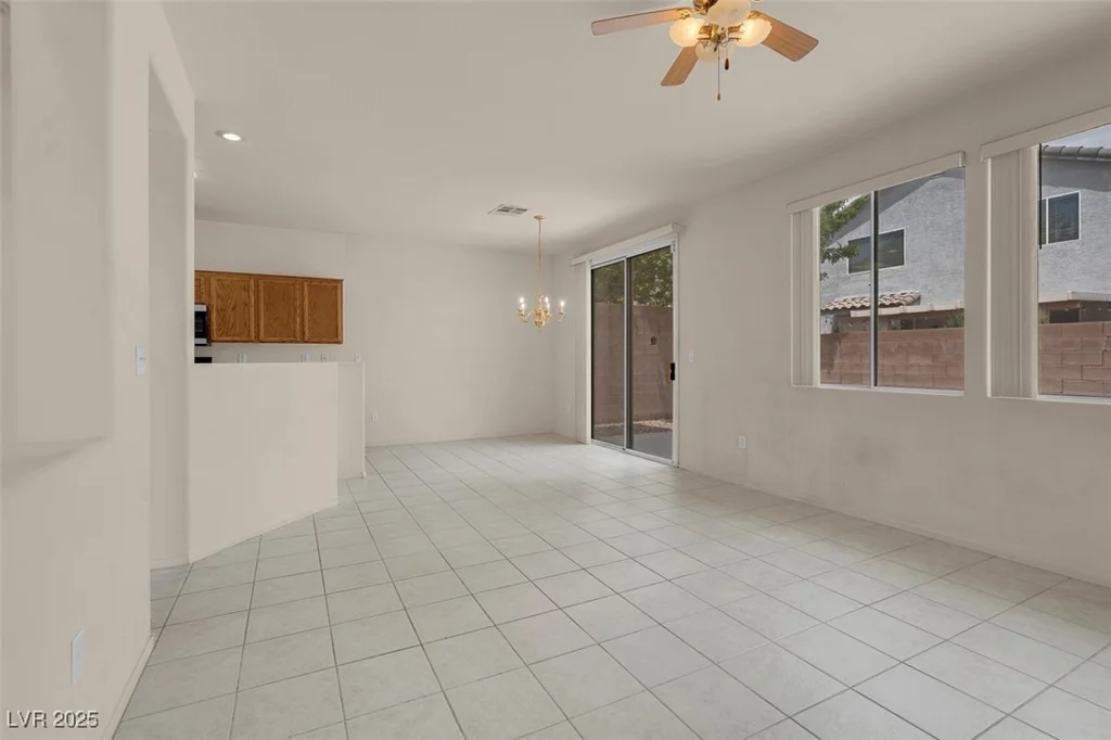 10630 Lunar Crest, Las Vegas, NV 89129