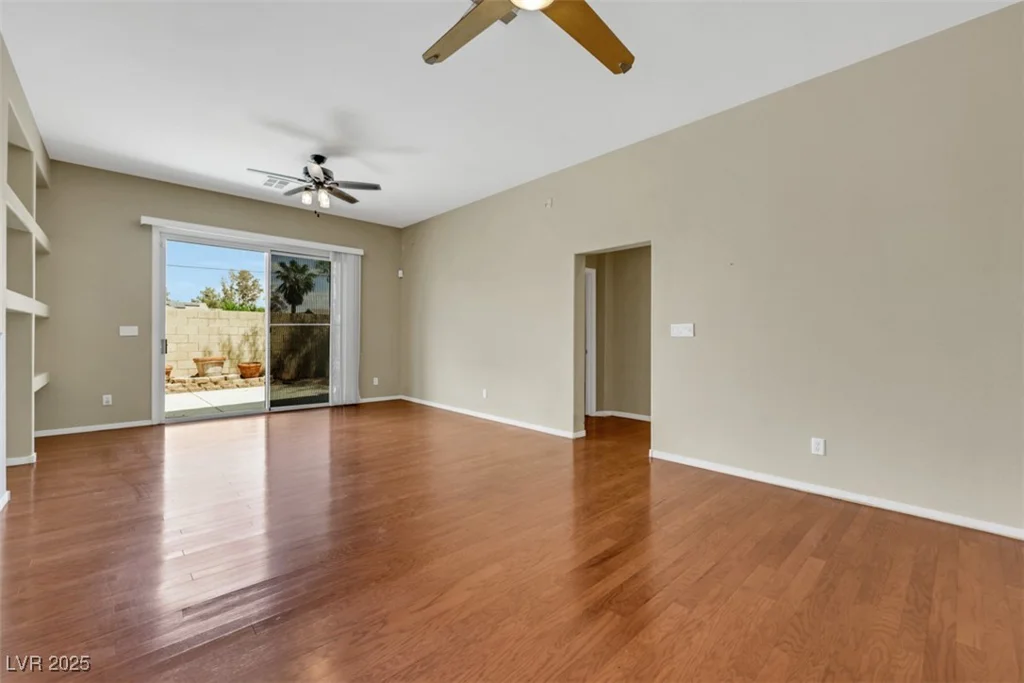 100 Woolman Rink, Las Vegas, NV 89123