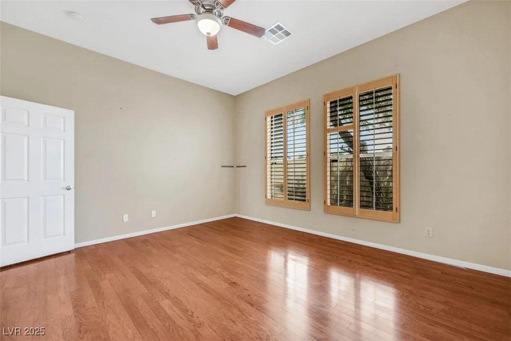 100 Woolman Rink, Las Vegas, NV 89123