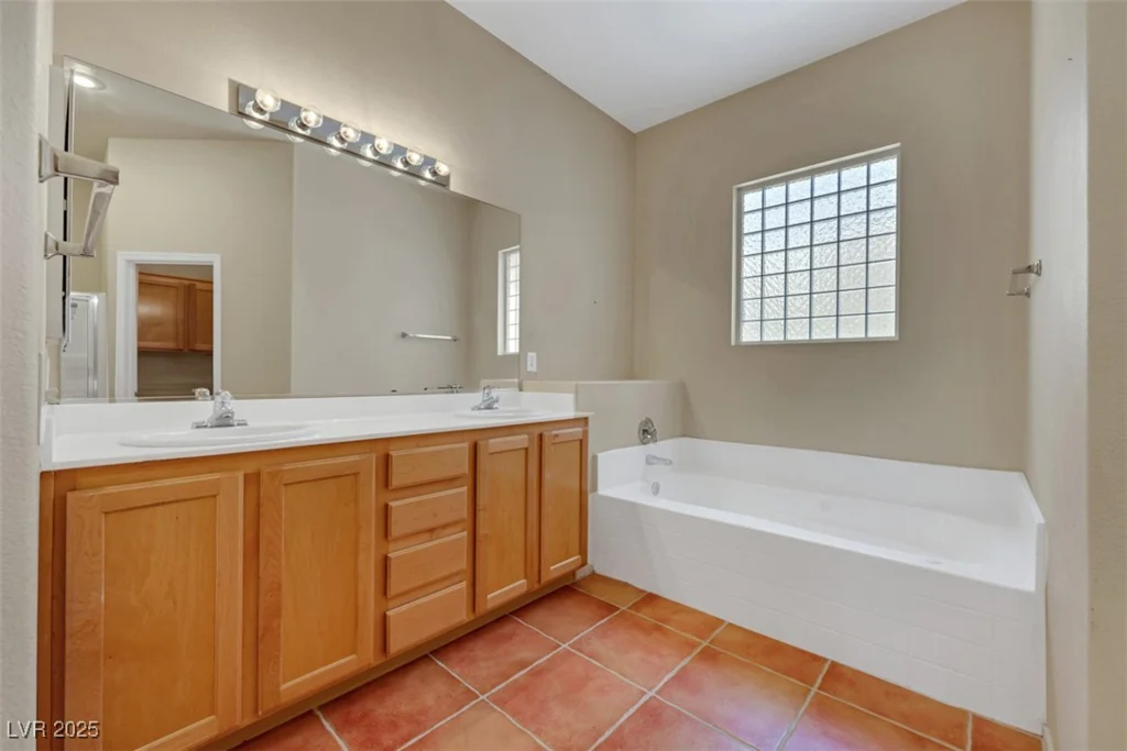 100 Woolman Rink, Las Vegas, NV 89123