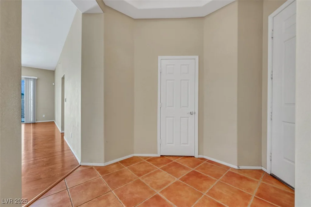 100 Woolman Rink, Las Vegas, NV 89123