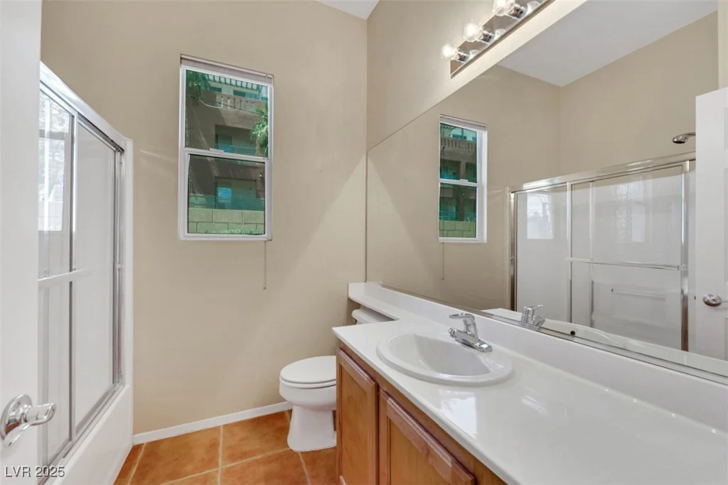100 Woolman Rink, Las Vegas, NV 89123