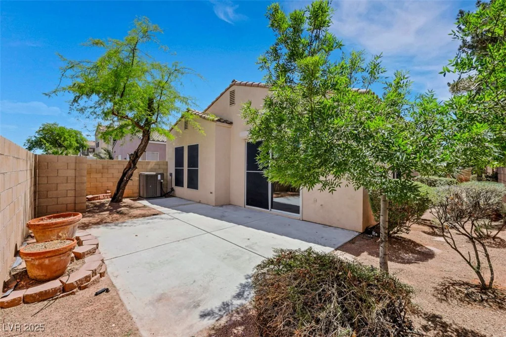 100 Woolman Rink, Las Vegas, NV 89123