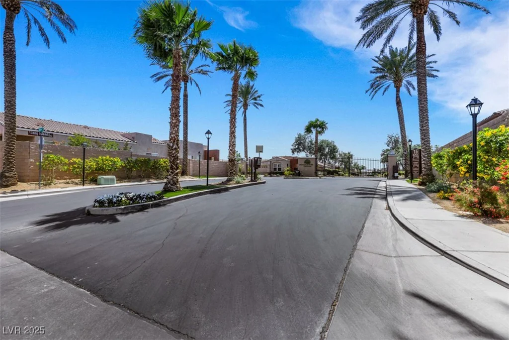 100 Woolman Rink, Las Vegas, NV 89123