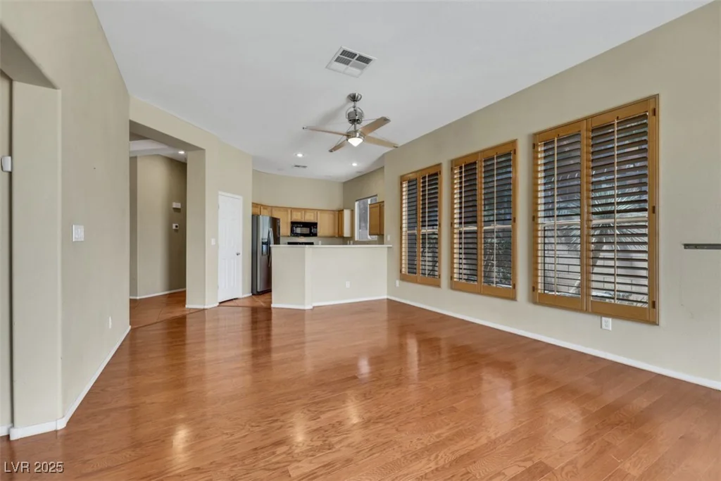 100 Woolman Rink, Las Vegas, NV 89123