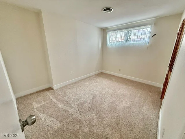 3037 Holly Hill, Las Vegas, NV 89104