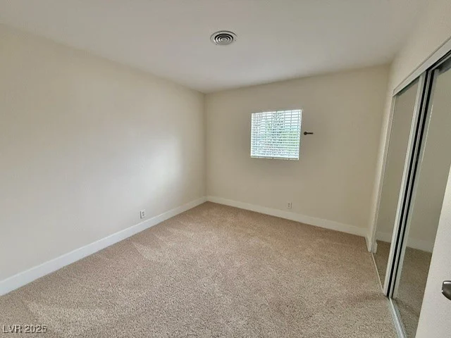 3037 Holly Hill, Las Vegas, NV 89104