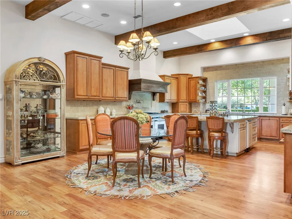 330 Rancho, Las Vegas, NV 89107