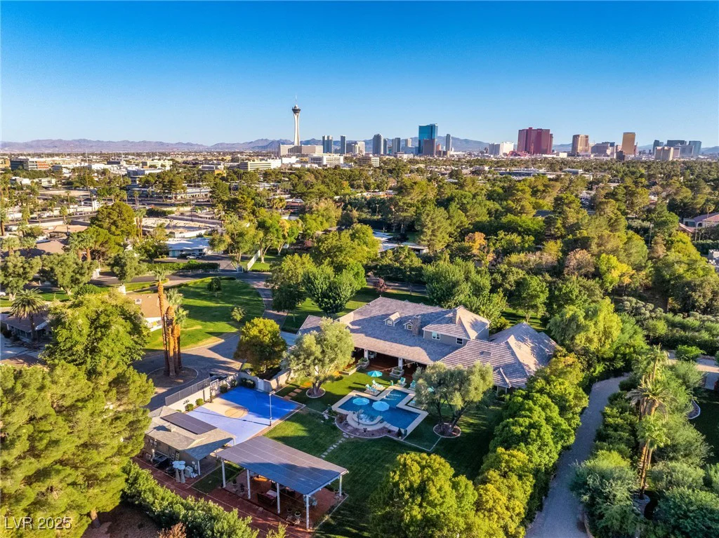 330 Rancho, Las Vegas, NV 89107