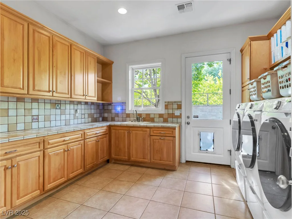 330 Rancho, Las Vegas, NV 89107