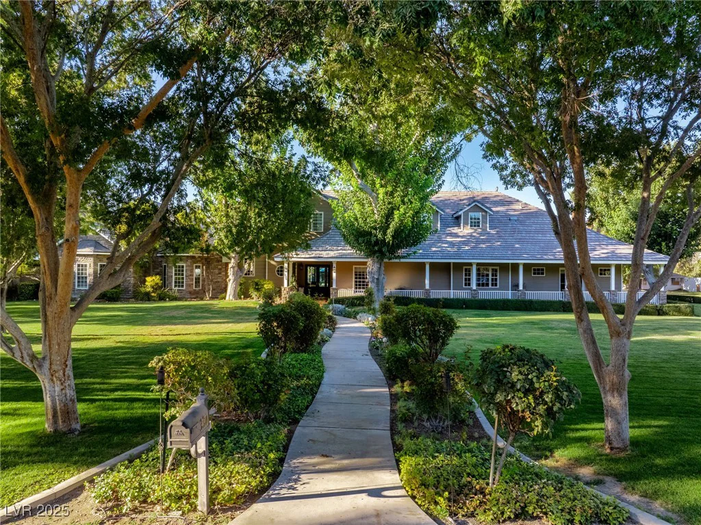330 Rancho, Las Vegas, NV 89107