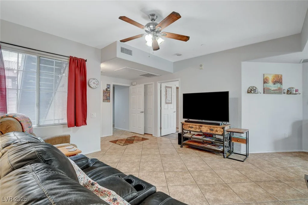6868 Sky Pointe, Las Vegas, NV 89131