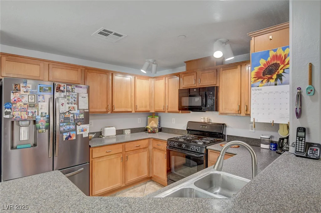 6868 Sky Pointe, Las Vegas, NV 89131