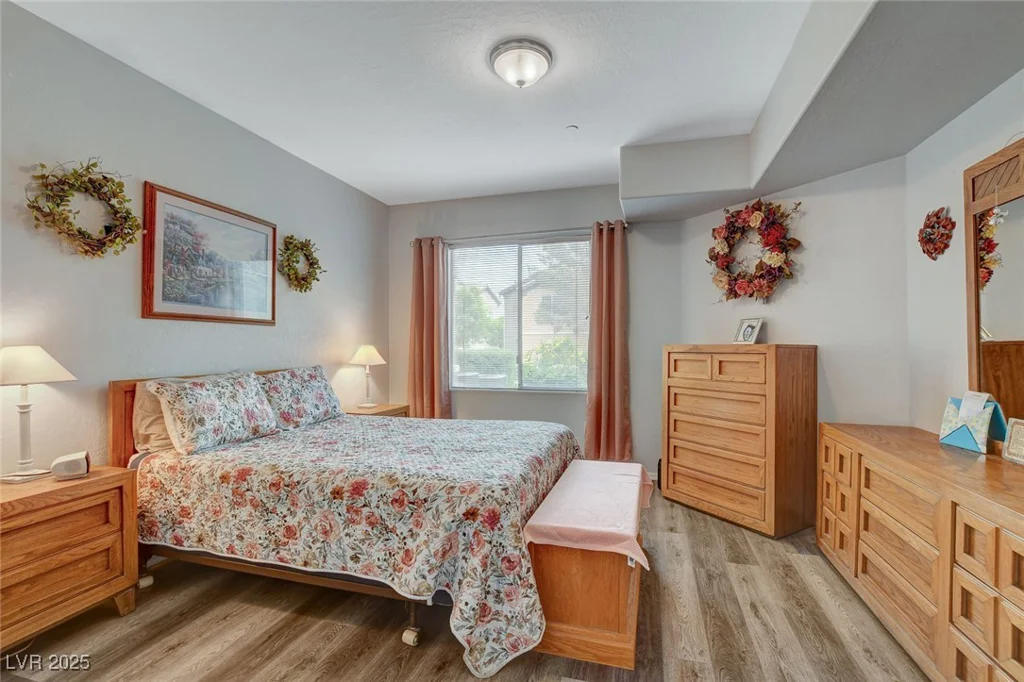 6868 Sky Pointe, Las Vegas, NV 89131