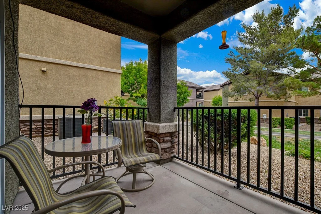 6868 Sky Pointe, Las Vegas, NV 89131