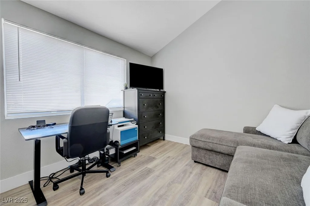7726 Keating, Las Vegas, NV 89147