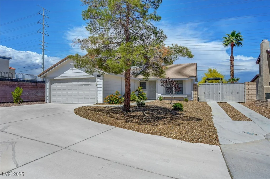 7726 Keating, Las Vegas, NV 89147