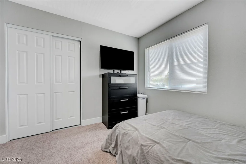 7726 Keating, Las Vegas, NV 89147