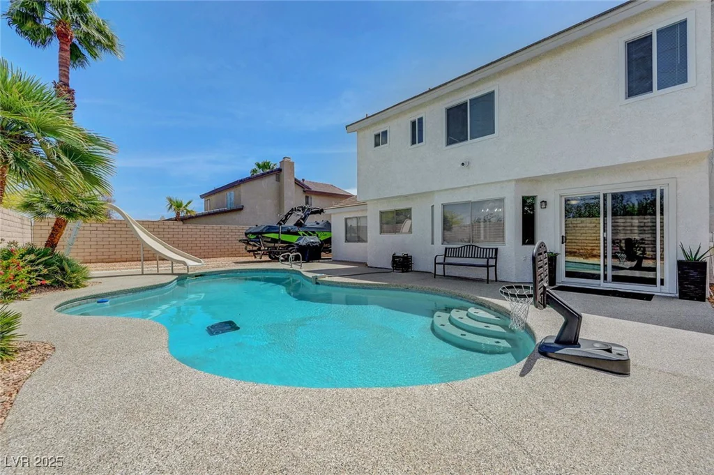 7726 Keating, Las Vegas, NV 89147