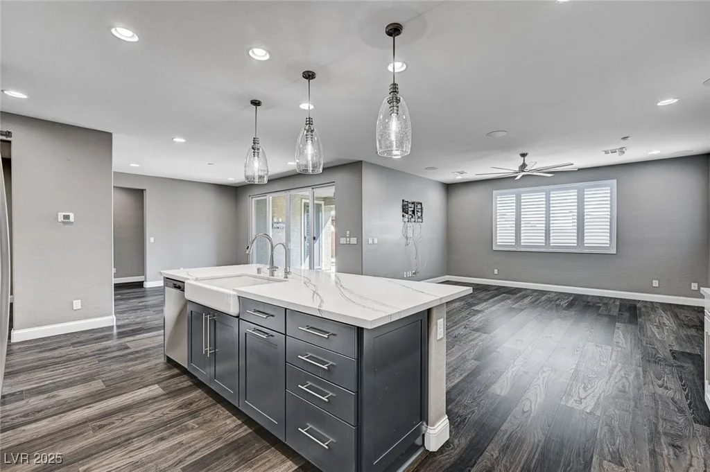 9638 Smiley Creek, Las Vegas, NV 89178