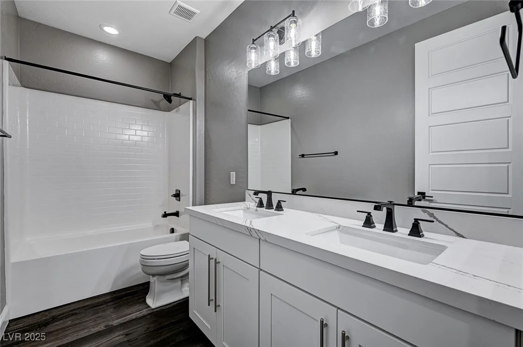 9638 Smiley Creek, Las Vegas, NV 89178