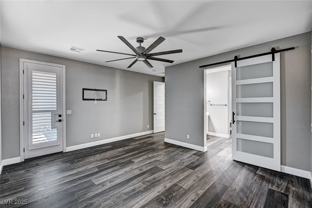 9638 Smiley Creek, Las Vegas, NV 89178